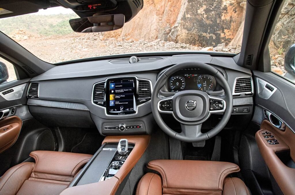 Volvo xc90 interior
